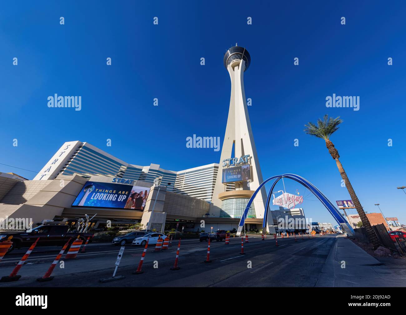 The Strat Hotel Casino And Skypod And Las Vegas Boulevard Gateway Arches At  Night Stock Photo - Download Image Now - iStock