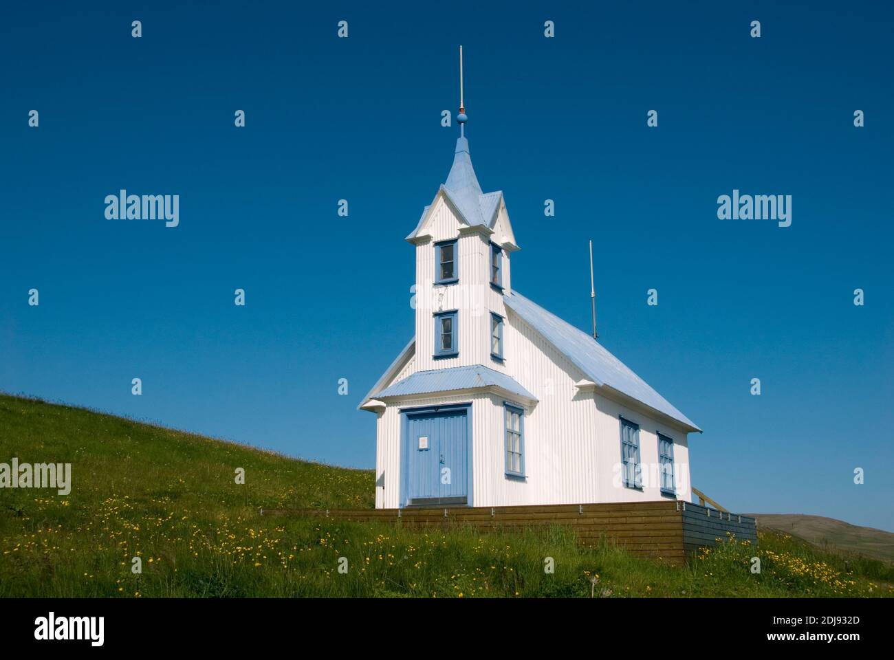 Europa, Island, Iceland, Stoedvarfjoerdur, Stoedvarfjoerdur, Kirche Stock Photo