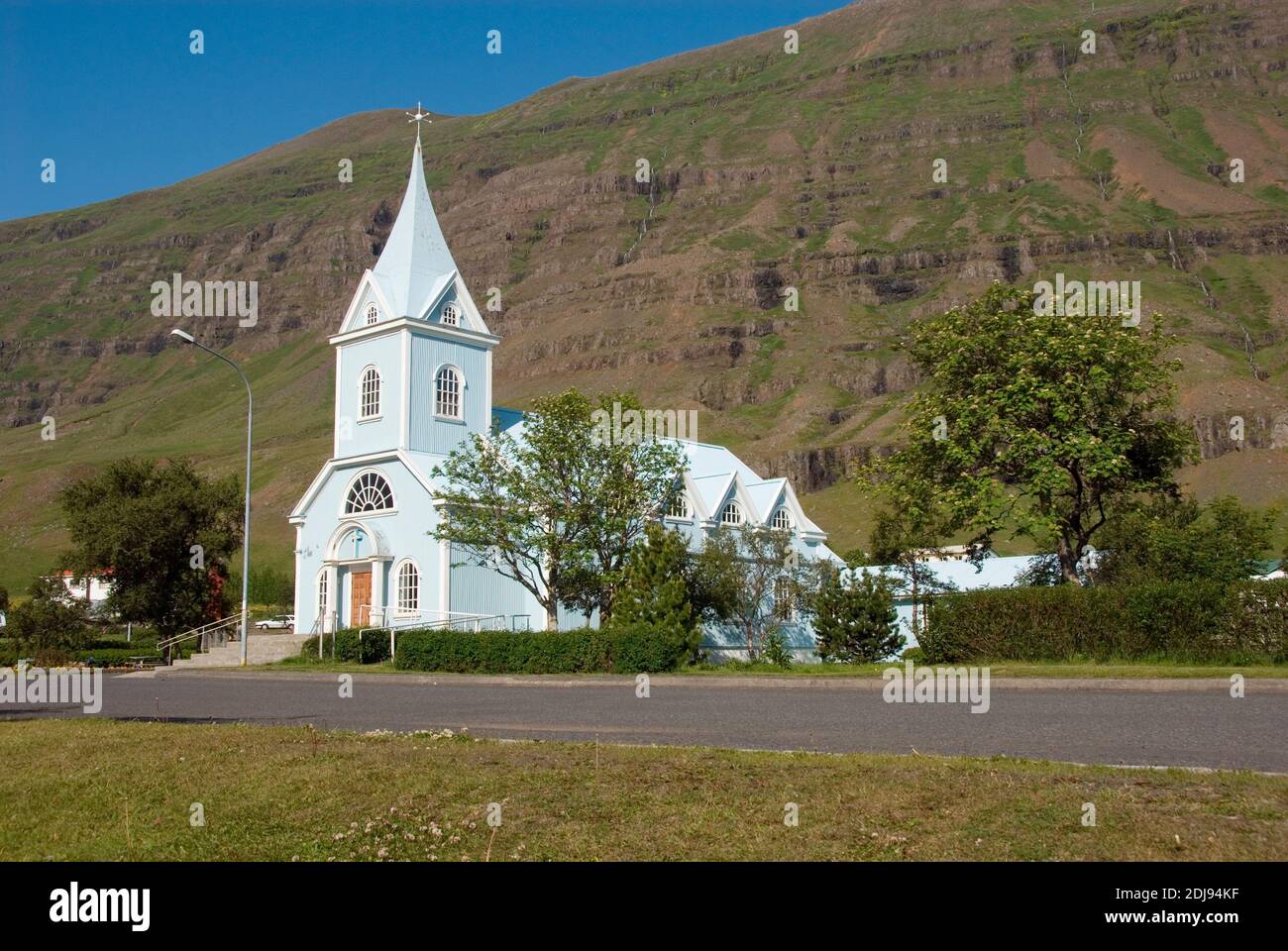 Europa, Island, Iceland, Seydisfjoerdur, Seydisfjoedur, Kirche Stock Photo