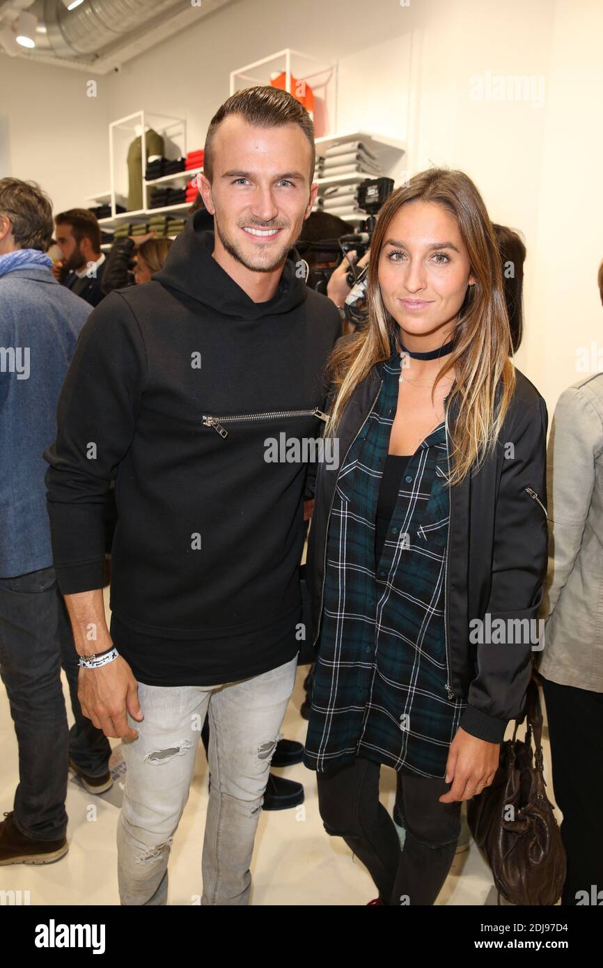 Quentin Pasdelou et sa compagne assiste a la soiree d inauguration de la boutique Le Coq Sportif Boulevard St Germain a Paris France le 21 Septembre 2016. Photo by Jerome Domine ABACAPRESS.COM Stock P...