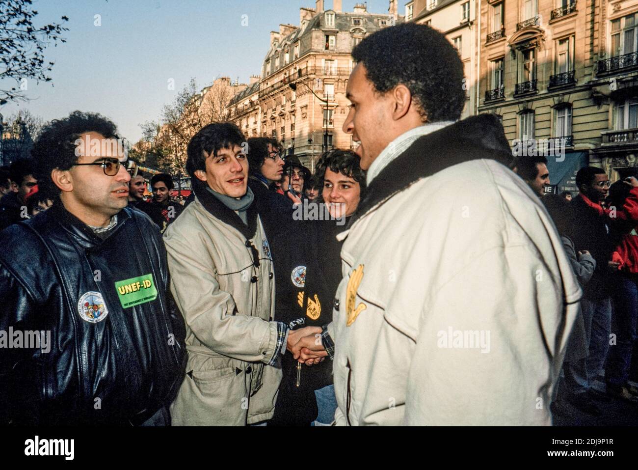 David Assouline et Harlem Désir lors de la marche 'Touche pas a mon pote' par SOS Racisme le 29 Novembre 1987 a Paris, France. Photo by Christophe Geyres/ABACAPRESS.COM Stock Photo