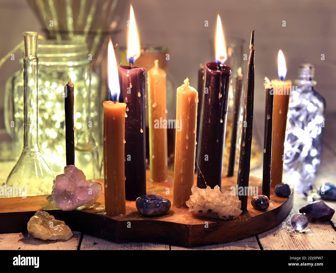 Magic ritual. Wicca, esoteric and occult background with vintage witch ...