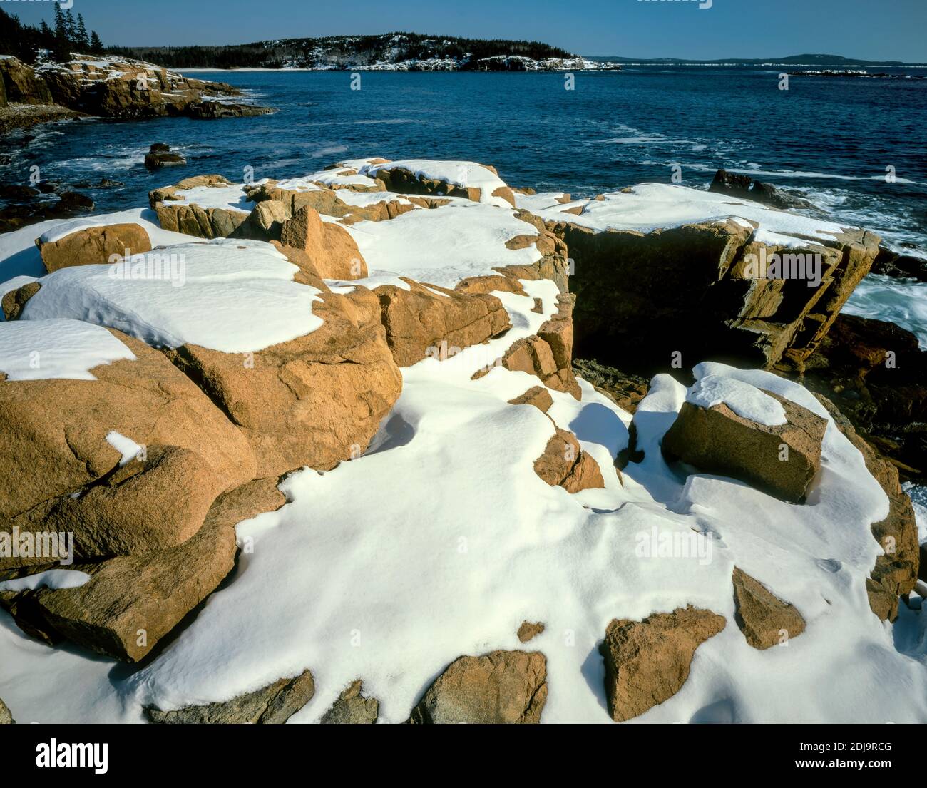Snowy Cliffs, Thunder Hole, Acadia National Park, Maine Stock Photo