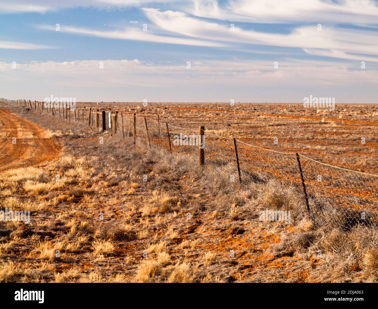 The Dog Fence, Coober Pedy, South Australa Stock Photo Alamy