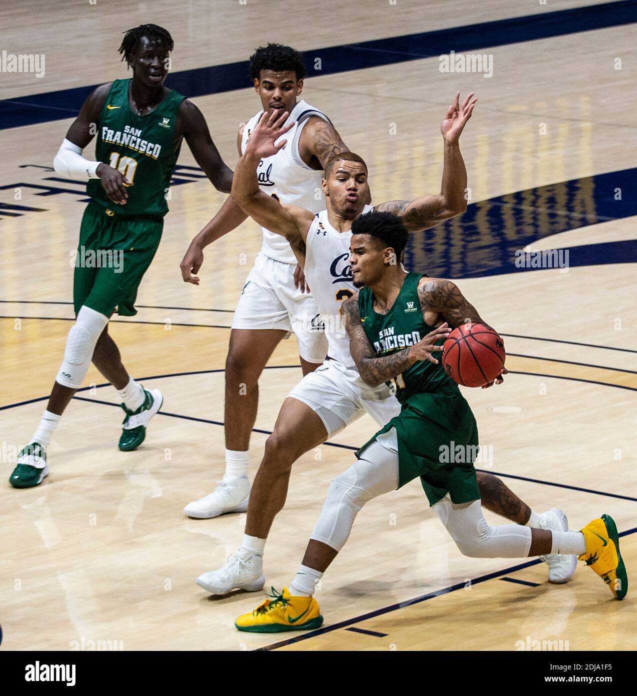 Berkeley, CA U.S. 13th Dec, 2020. A. San Francisco Dons guard Damari