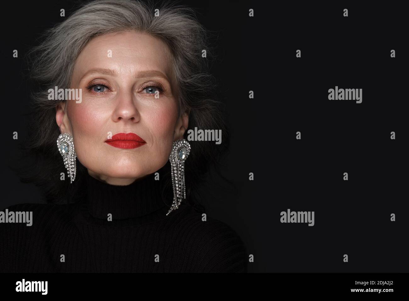 Black haired old woman hi-res stock photography and images - Alamy