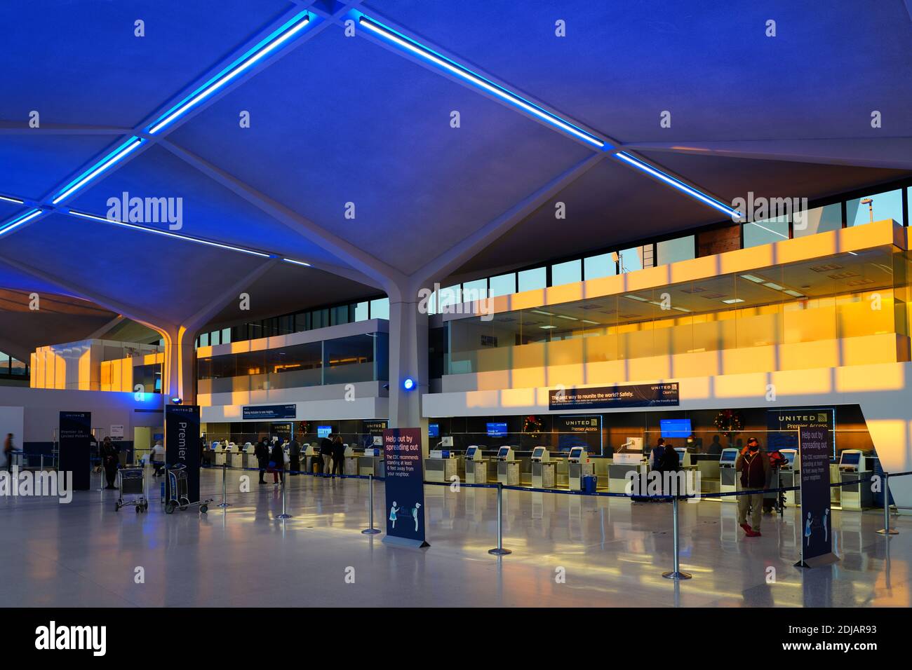 NEWARK, NJ -10 DEC 2020- View of a quite empty terminal at Newark Liberty  International Airport (EWR) in New Jersey near New York City, United States  Stock Photo - Alamy