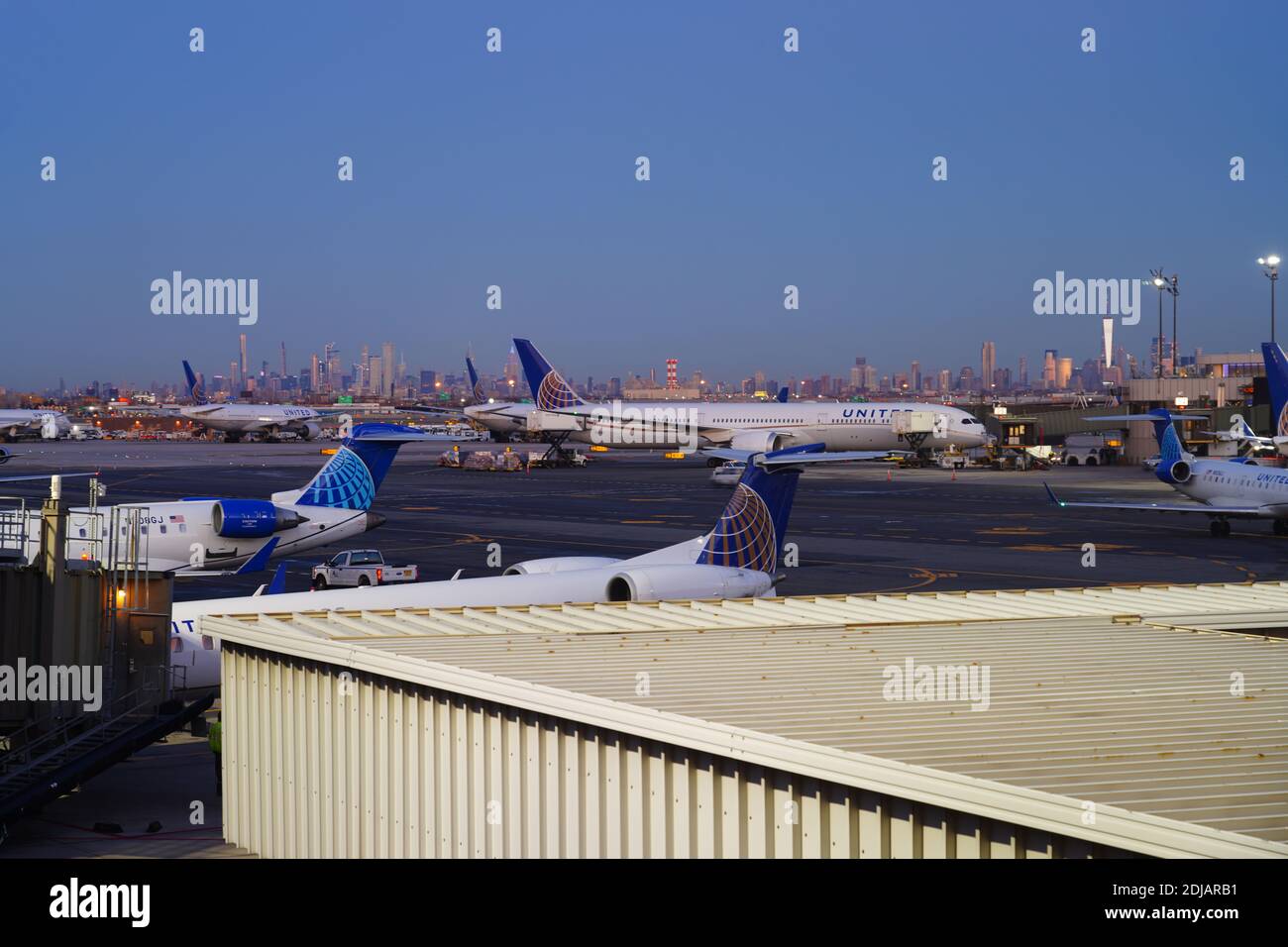 NEWARK, NJ 10 DEC 2020 View of United Airlines (UA) with the New York