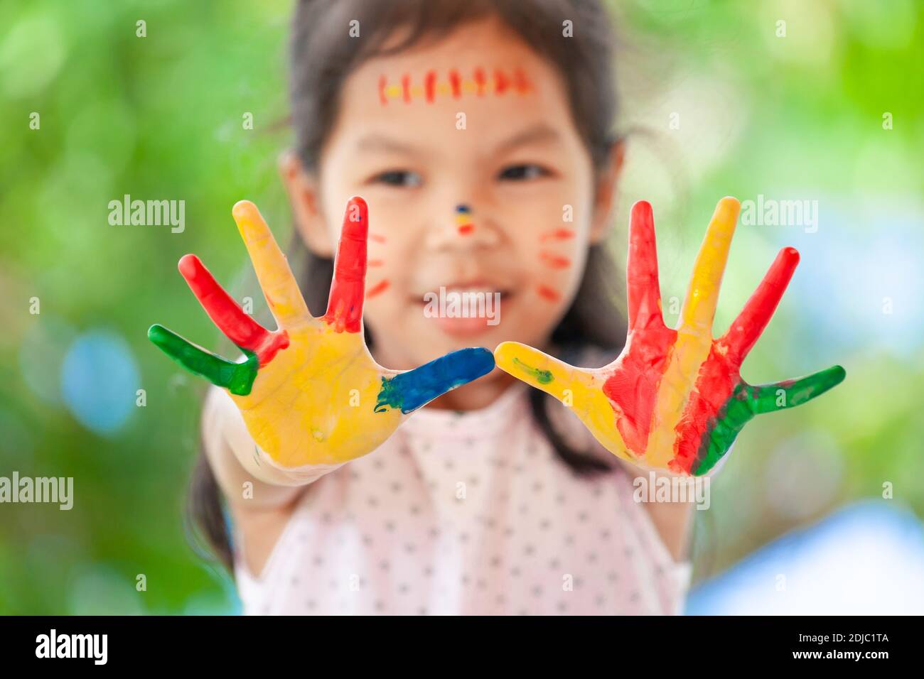 Indian Body Paint High Resolution Stock Photography and Images - Alamy