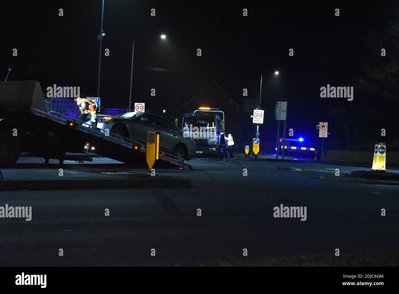 vehicles getting recovered by Thames Valley Police in Southcote Lane, Reading Berkshire. Charles Dye / Alamy Live News Stock Photo