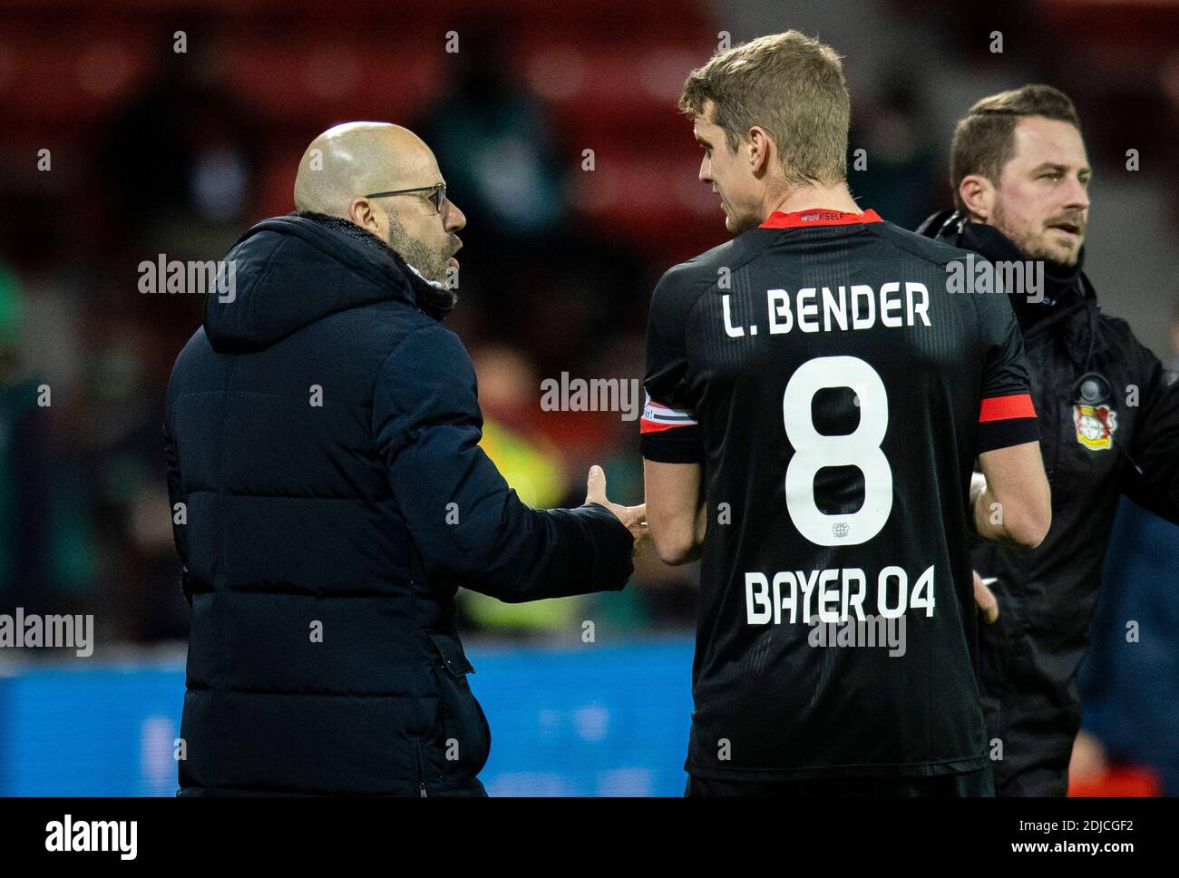 Trainer Peter Bosz (Leverkusen), Lars Bender (Leverkusen) Bayer Leverkusen - 1899 Hoffenheim 13.12.2020, Fussball, 1. Bundesliga, Saison 2020/21  Foto Stock Photo