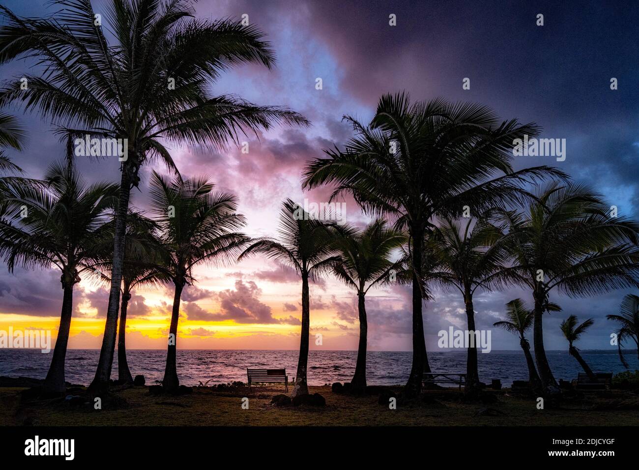 Sunset clouds and ocean off Kohala coast. Hawii, The big Islandsunset, sunsets, sunsetting, sunlight, evening, evenings,  evening sun,morning,mornings Stock Photo