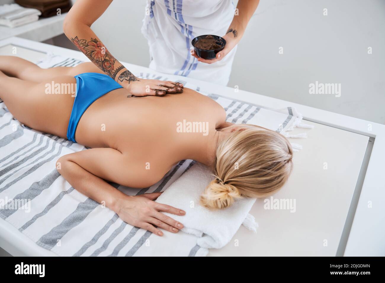 Bikini Massage