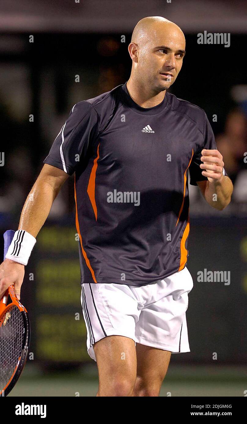 Andre Agassi competes in the Delray Beach International Tennis  Championships, 1/30/06 Stock Photo - Alamy