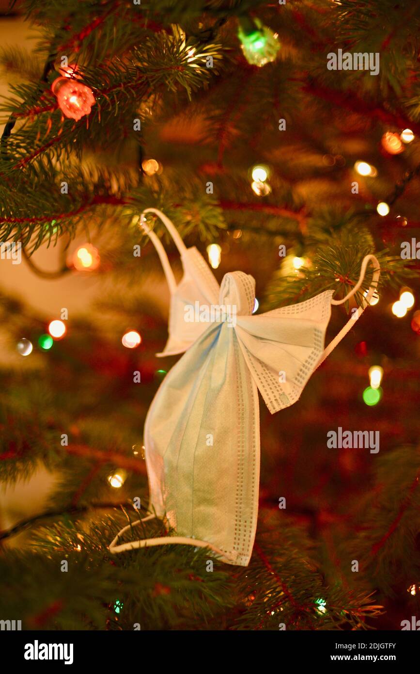 Angel tree usa hi-res stock photography and images - Alamy