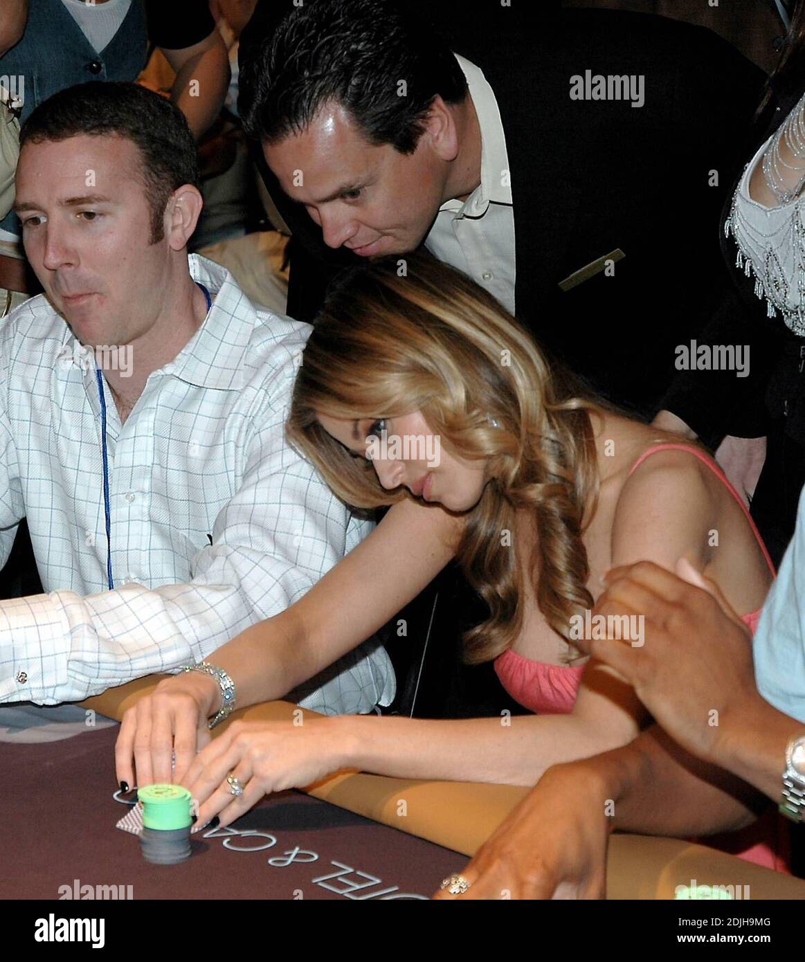 The first annual Head to Hollywood Celebrity Charity Poker Tournament and Auction at The Joint inside the Hard Rock Hotel & Casino June 3, 2006 in Las Vegas, Nevada. Celebrity attendees included Carmen Electra, Stormy Daniels, Montel Williams, Shannon Elizabeth, Chris Masterson, Laura Prepon, James Lesure and Tichina Arnold. The charity, founded by Electra and Us Weekly editor Ken Baker, provides for brain tumor survivors and their families. Las Vegas, Nevada. 06/03/06 Stock Photo