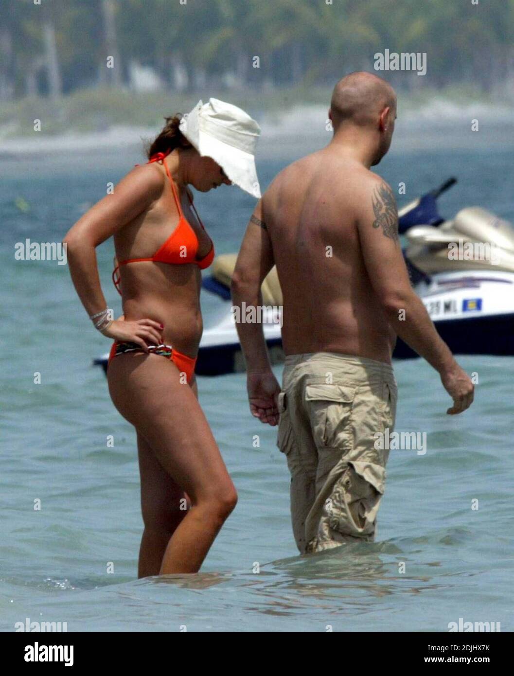 Exclusive!! Daisy Fuentes and fiancee Matt Goss spend Easter weekend on Miami Beach, 3/26/05 Stock Photo