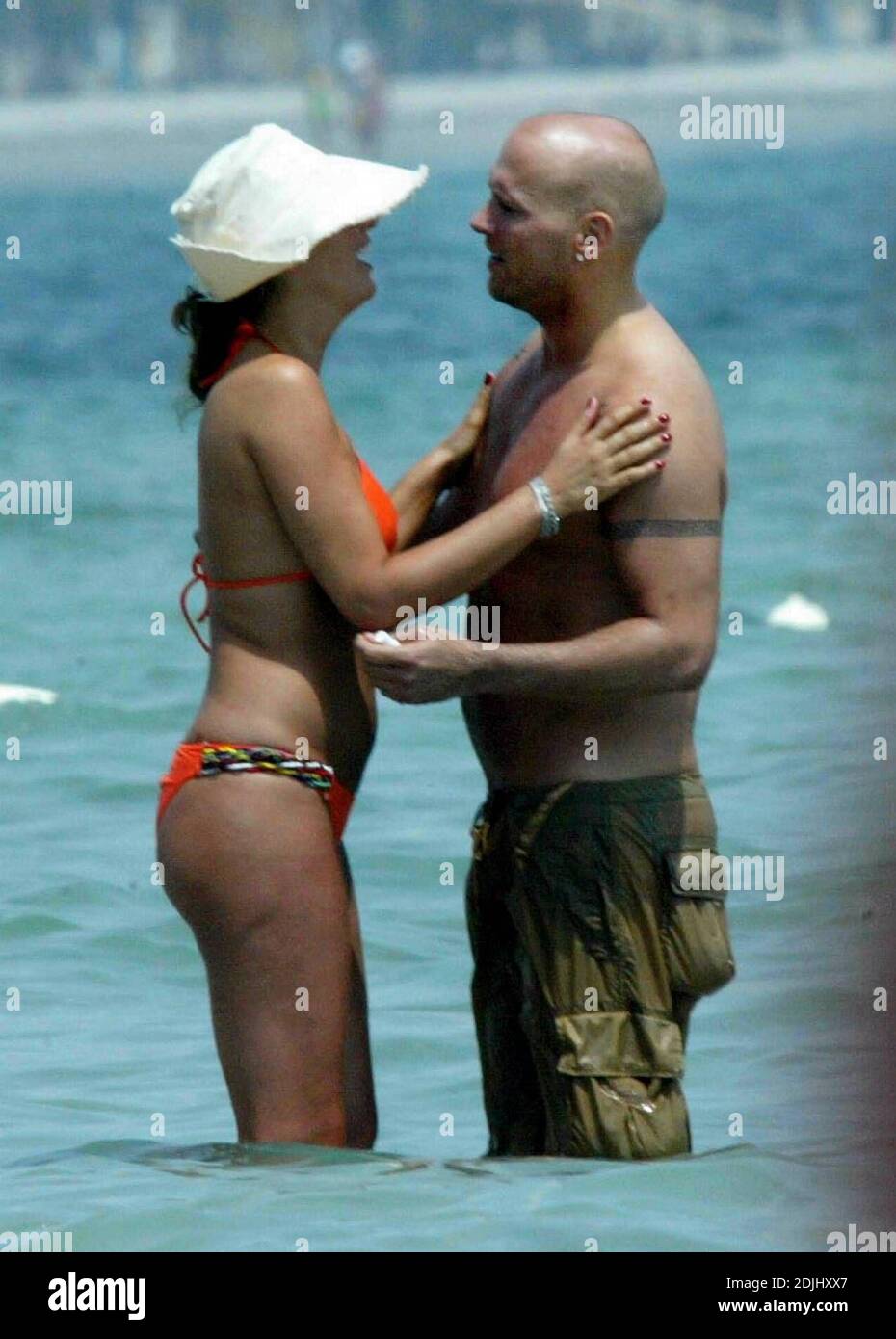 Exclusive!! Daisy Fuentes and fiancee Matt Goss spend Easter weekend on  Miami Beach, 3/26/05 Stock Photo - Alamy