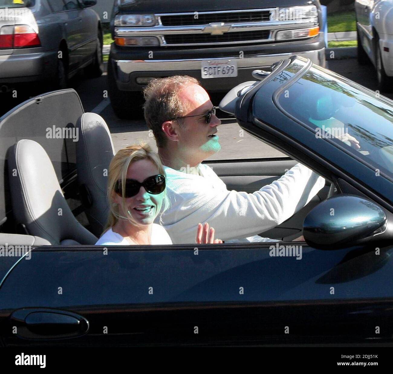 Kelsey Grammer and his wife out and about in Malibu, Ca. 4/10/05 Stock Photo