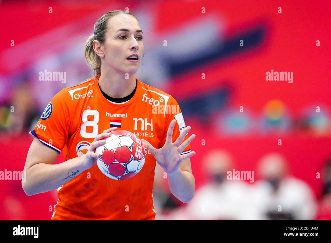 KOLDING, DENMARK - DECEMBER 14: Lois Abbingh of Netherlands during the Women's EHF Euro 2020 match between The Netherlands and Germany at Sydbank Aren Stock Photo