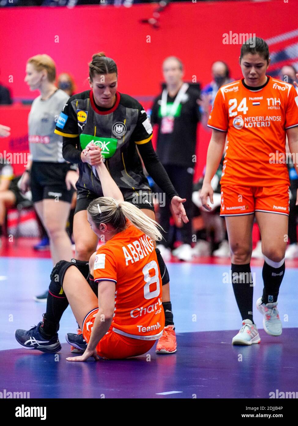 KOLDING, DENMARK - DECEMBER 14: Lois Abbingh of Netherlands during the Women's EHF Euro 2020 match between The Netherlands and Germany at Sydbank Aren Stock Photo