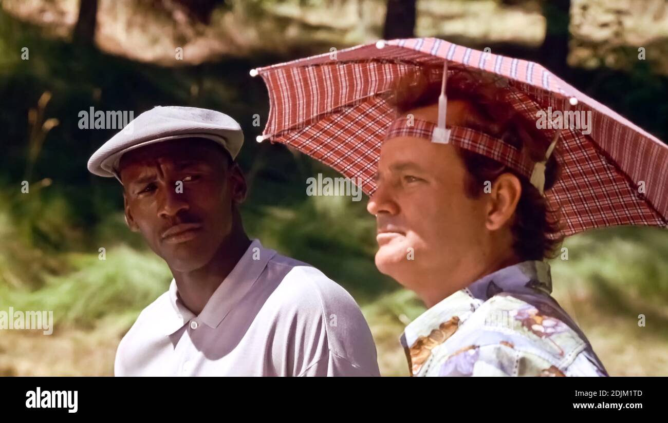 dvs. Mindful taktik USA.Bill Murray and Michael Jordan in a scene from ©Warner Bros. film : Space  Jam (1996). Plot: In a desperate attempt to win a basketball match and earn  their freedom, the Looney