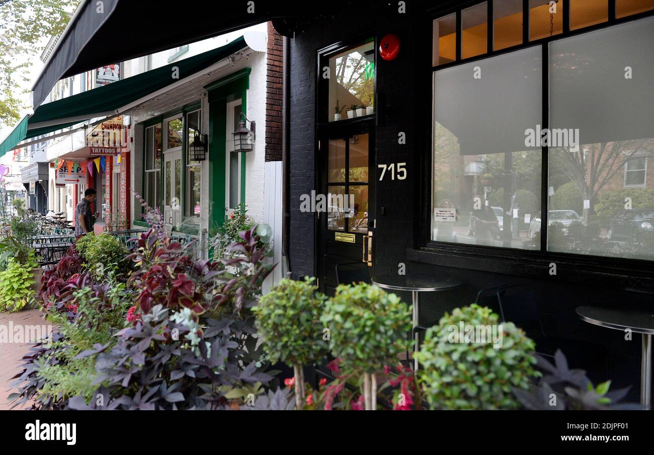 Outside view of the Aaron Silverman’s Pineapple and Pearls restaurant