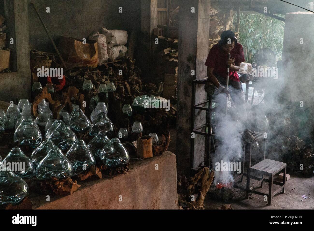 Blow molding hires stock photography and images Alamy