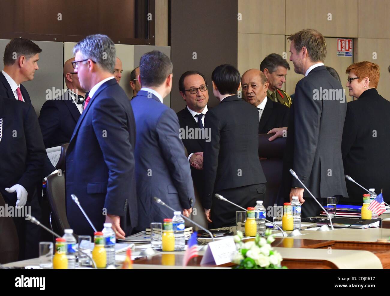 French President Francois Hollande arrives for the opening of a Counter-ISIL Coalition Meeting hosted by French Minister of Defence Jean-Yves Le Drian and attended by the Defence Ministers of the Coalition in Iraq and Syria, Ashton Carter (USA), Michael Fallon (UK), Jeanine Hennis-Plasschaert (Netherlands), Marise Payne (Australia), Roberta Pinotti (Italy), Ursula Von Der Leyen (Germany), Pedro Morenes (Spain), Peter Christensen (Denmark), Ine Marie Eriksen Soreide (Norway), Steven Vandeput (Belgium), Gerry Brownlee (New Zealand) and Harjit Sajjan (Canada), held at the French Ministry of Defen Stock Photo