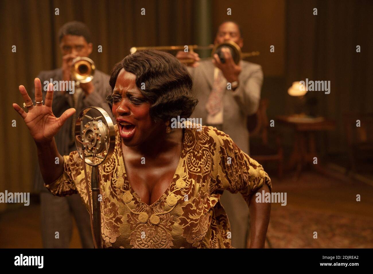 MA RAINEY'S BLACK BOTTOM, from left: Chadwick Boseman, Viola Davis as