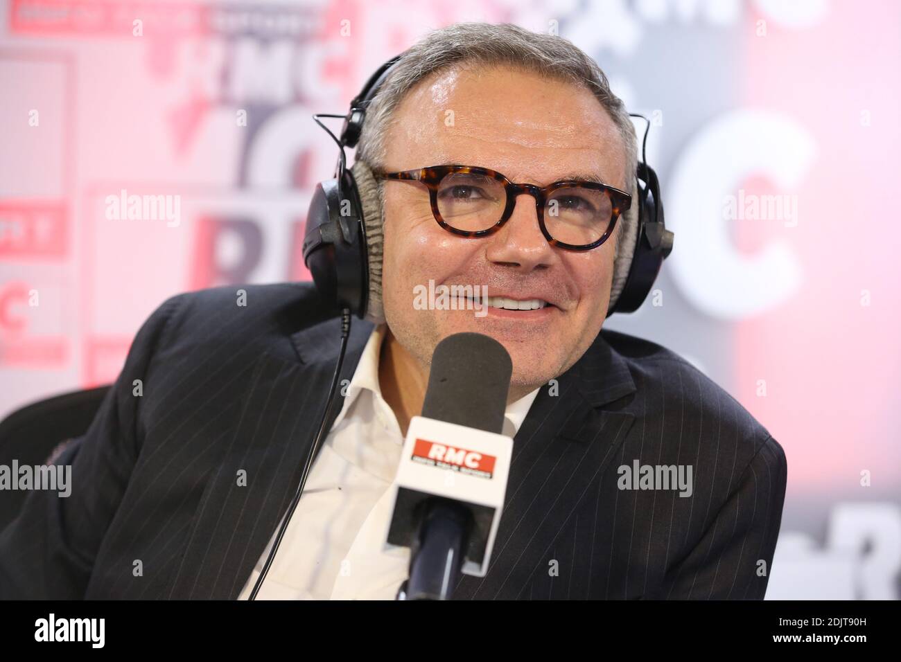 Exclusive - Eric Brunet at the 'Radio Brunet' talk show on RMC Radio, in  Paris, France, on November 07, 2016. Photo by Jerome Domine/ABACAPRESS.COM  Stock Photo - Alamy