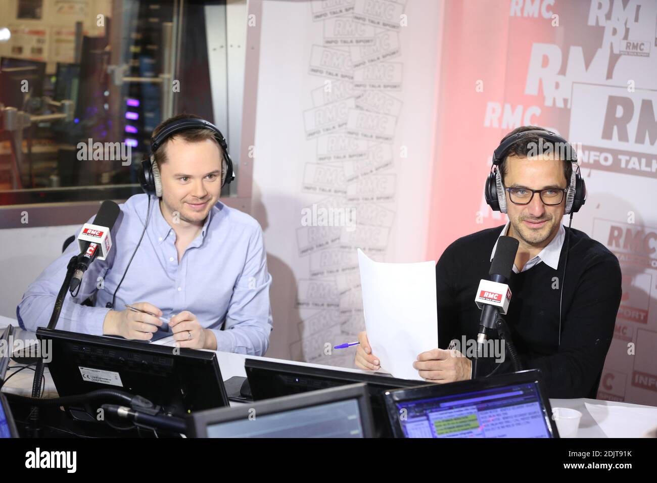 Exclusive - Adrien Aigoin and Pierre Dorian at the 'Super Moscato Show'  talk show on RMC Radio, in Paris, France, on November 07, 2016. Photo by  Jerome Domine/ABACAPRESS.COM Stock Photo - Alamy