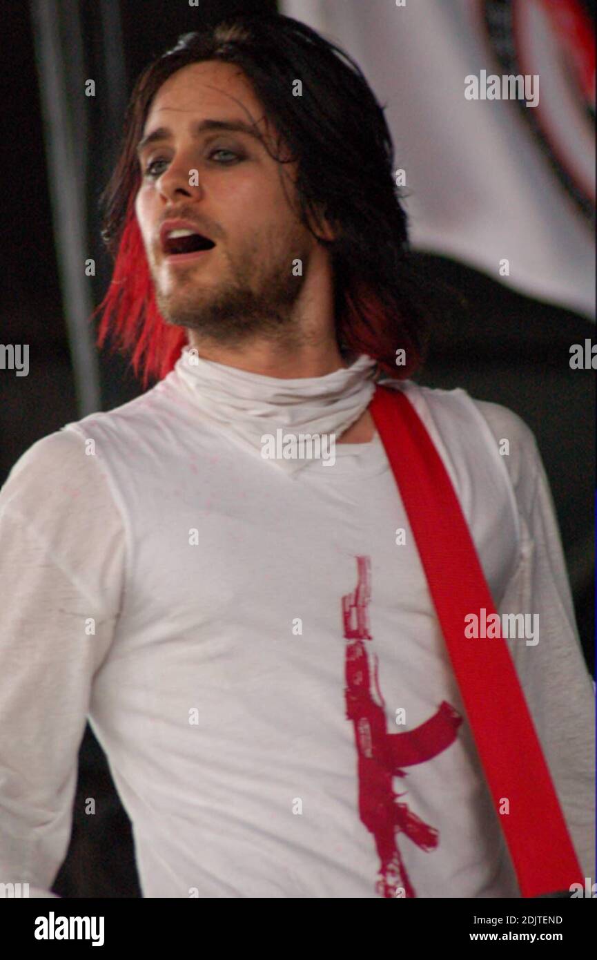 Певец лето. Джаред лето. Джаред лето волосы. Джаред лето рокер. Певец лето.