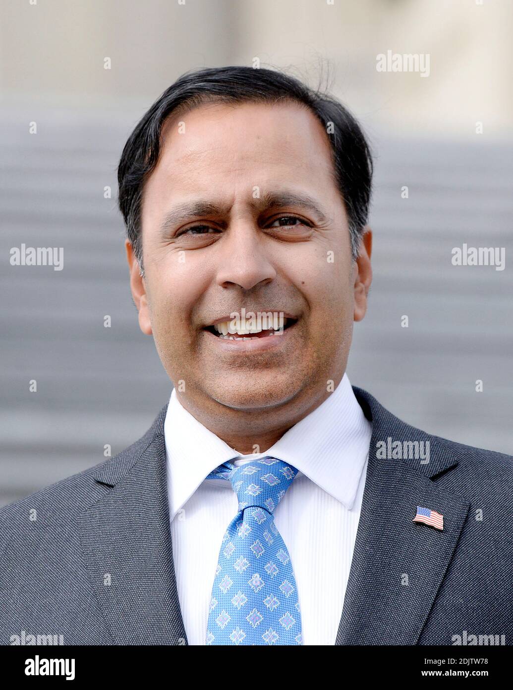 Raja Krishnamoorthi High Resolution Stock Photography and Images Alamy