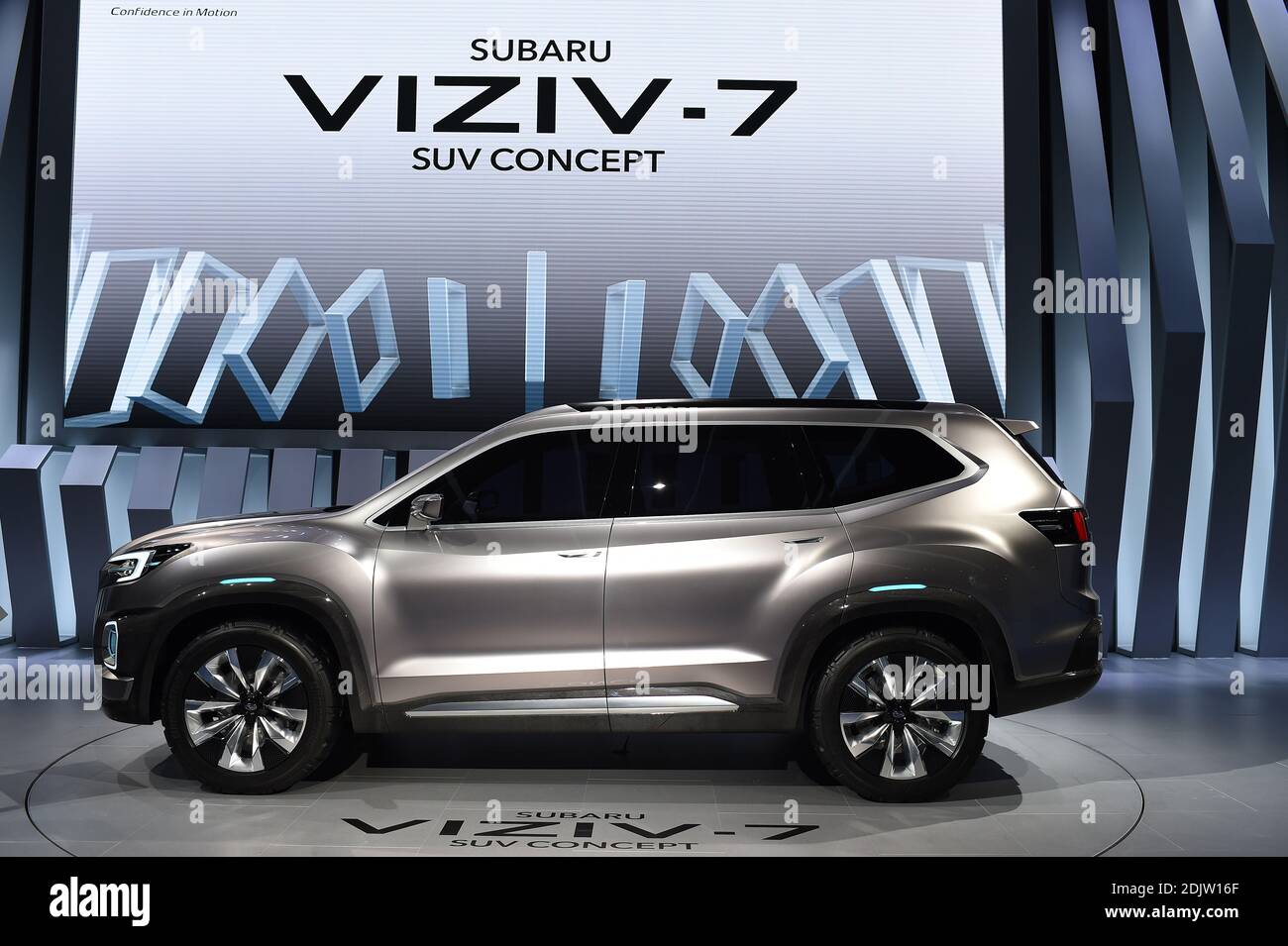 The Subaru Viziv 7 Concept At The Los Angeles Auto Show In Los Angeles California November 17 16 The La Auto Shows Consumer Days Will Be Open To The Public November 18 27 Photo