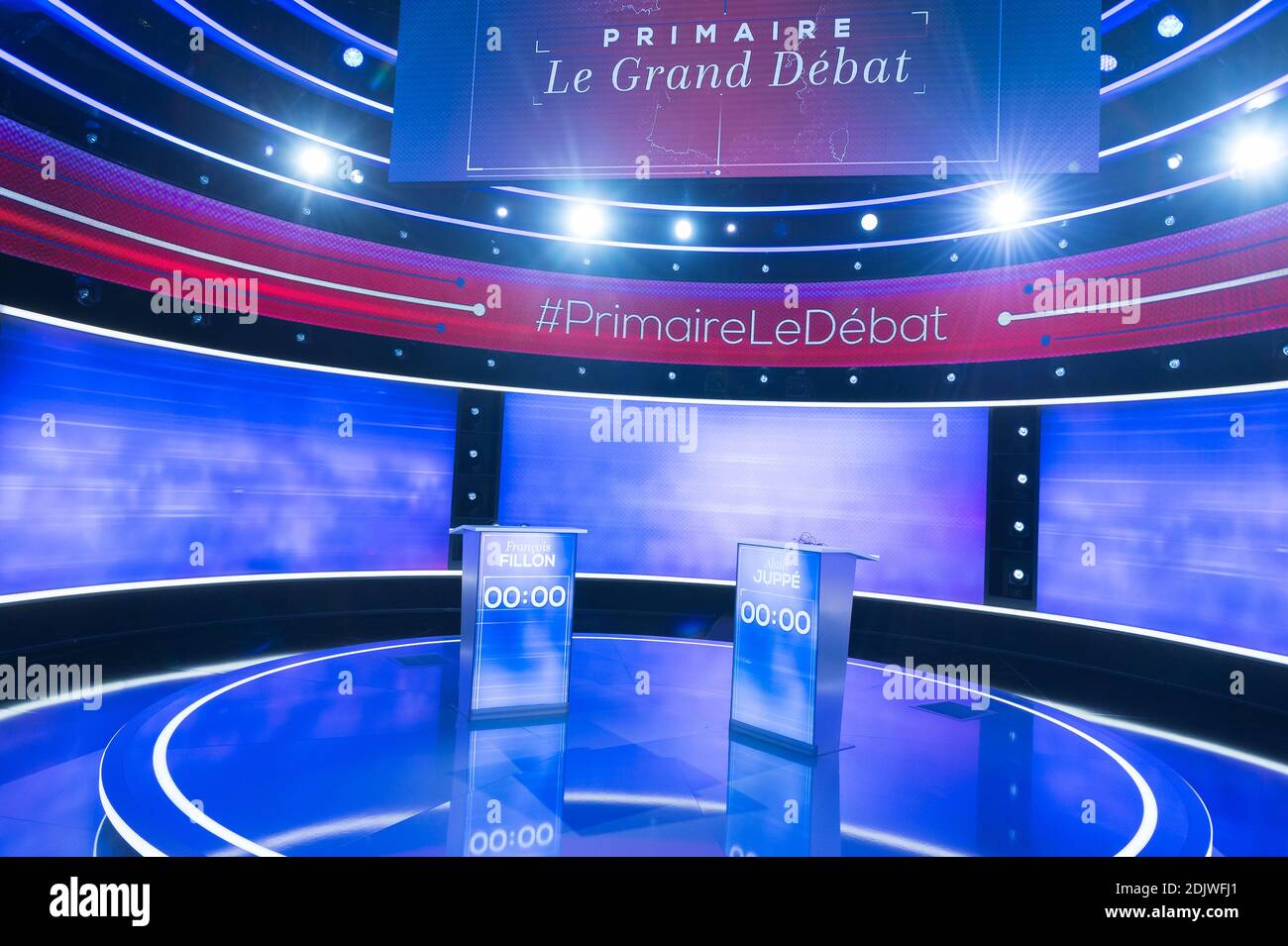 Tf1 Background Last debate for presidential primaries on TV TF1, France 2 and the ...