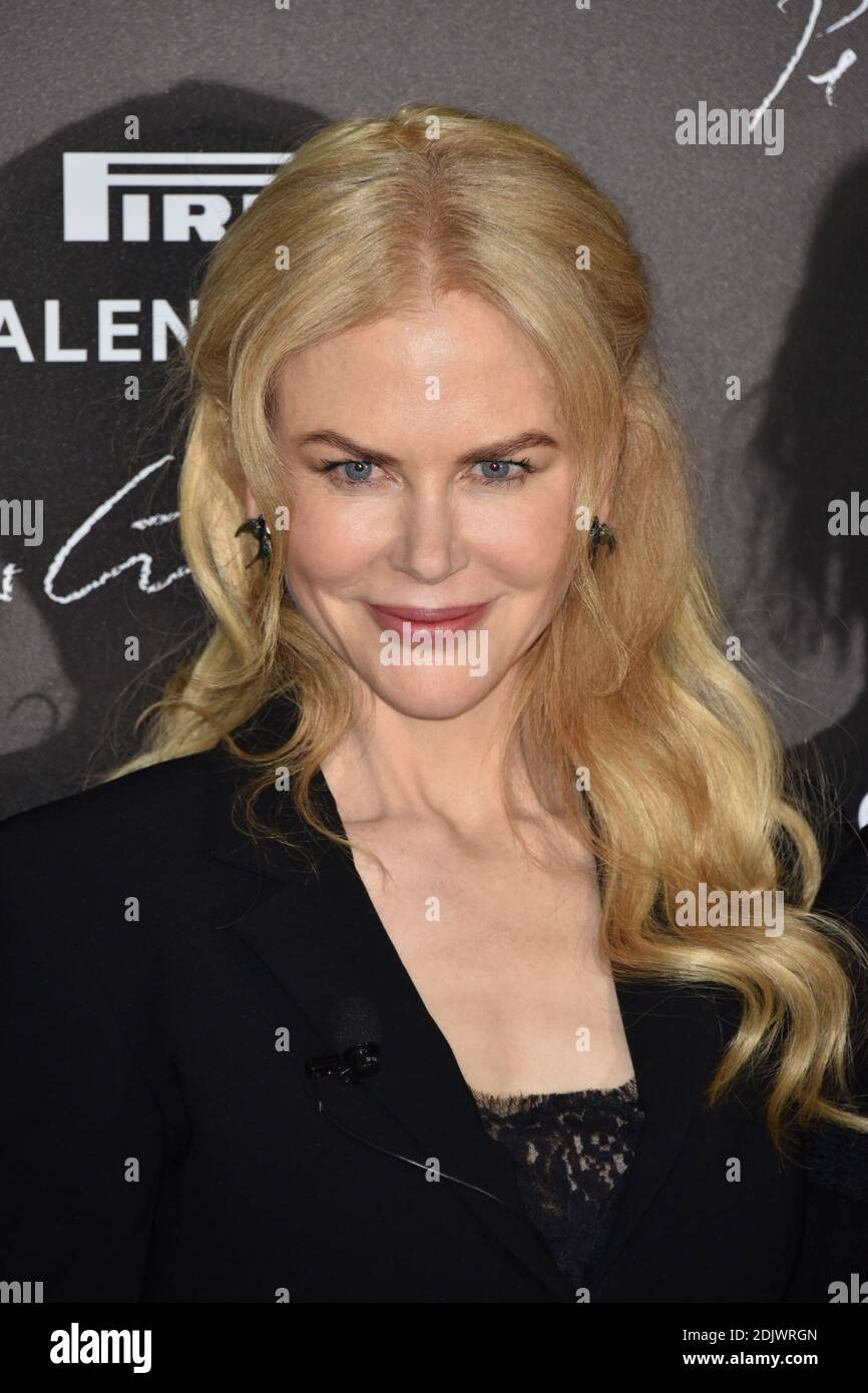 Nicole Kidman attending the press conference for the 2017 Pirelli Calendar by Peter Lindbergh at Hotel Salomon de Rothschild in Paris, France on November 29, 2016. Photo by Alban Wyters/ABACAPRESS.COM Stock Photo