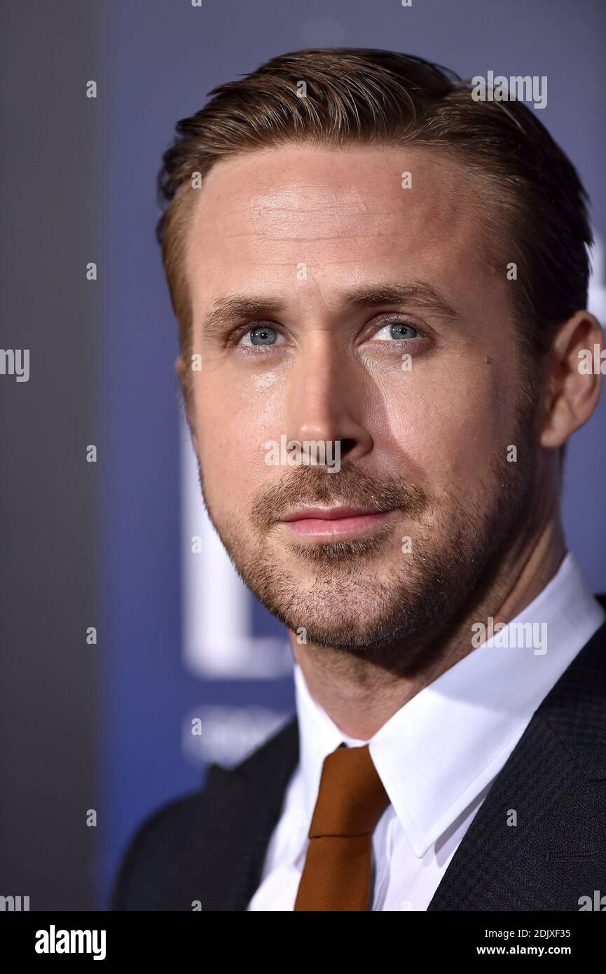 Ryan Gosling attends the premiere of Lionsgate's 'La La Land' at Mann ...