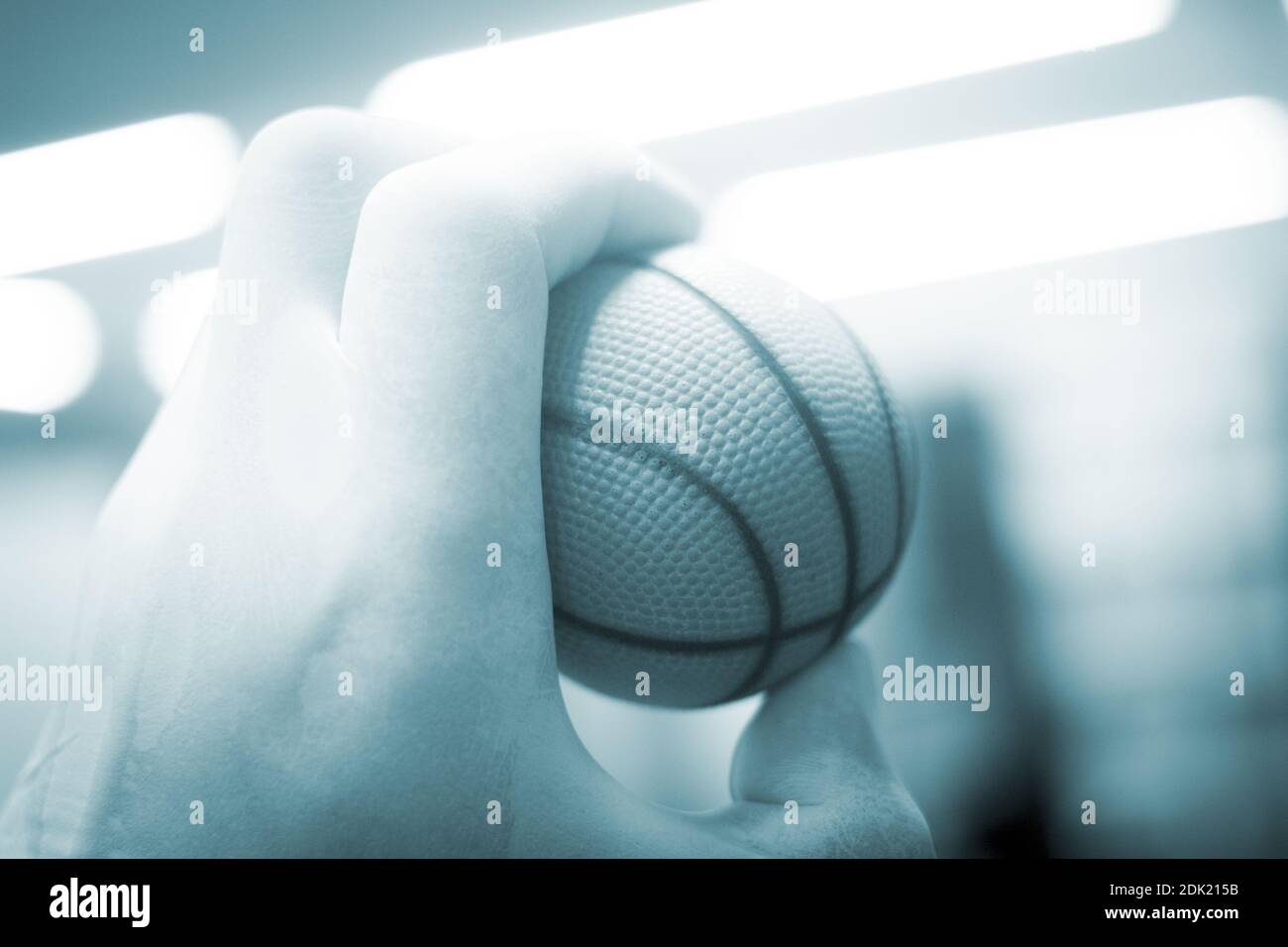 Page 3 Physiotherapy Ball High Resolution Stock Photography And Images Alamy