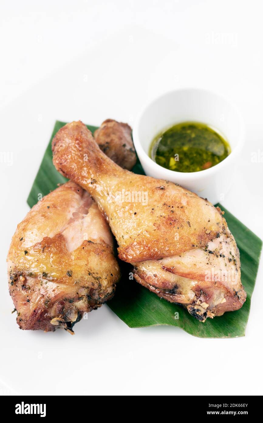 roast chicken drumsticks appetizer with spicy thai green chilli sauce