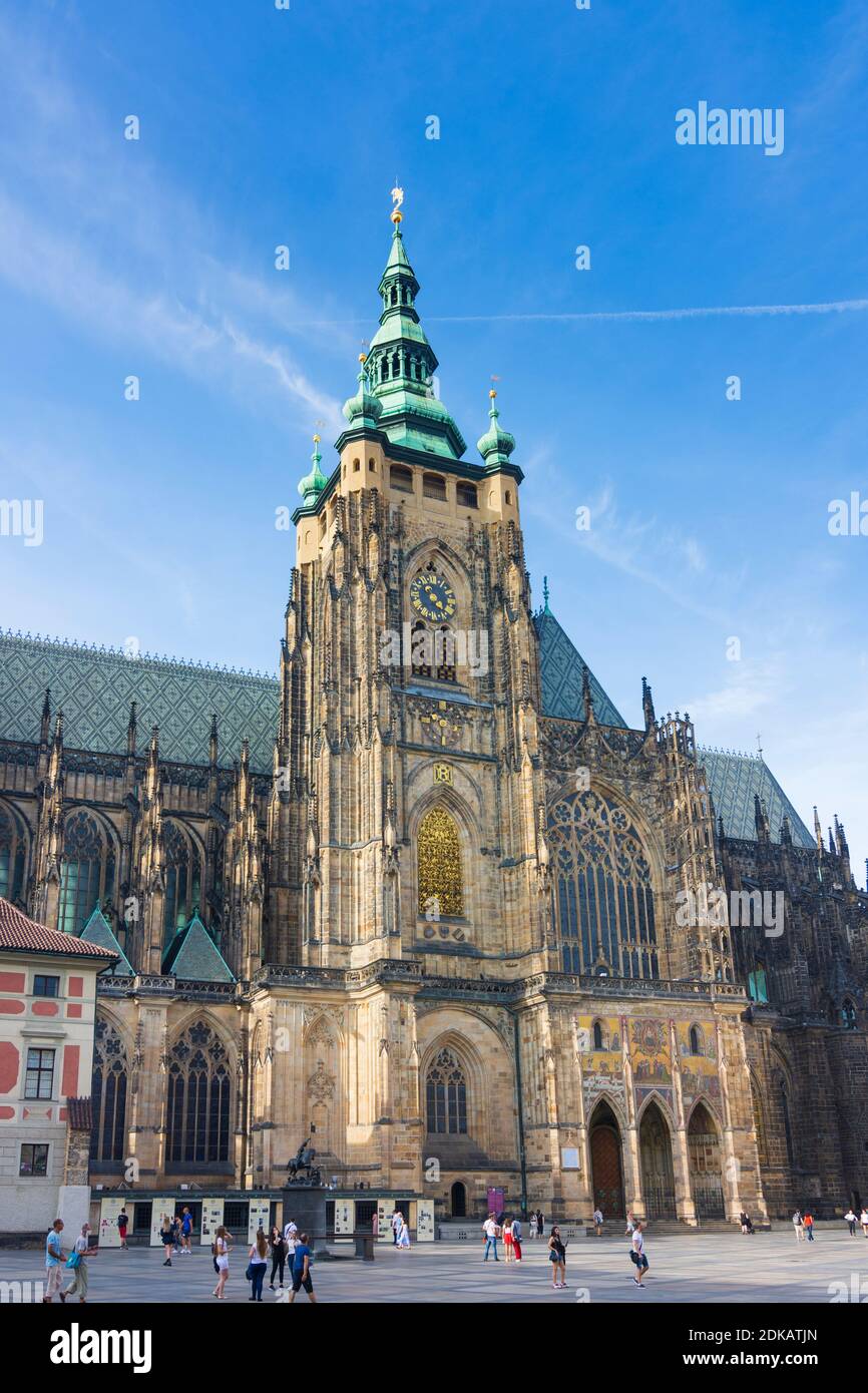 Cathedral Of Saint Vitus South Tower And Golden Gate PIPIH cathedral-of-saint-vitus-south-tower-and-golden-gate-pipih