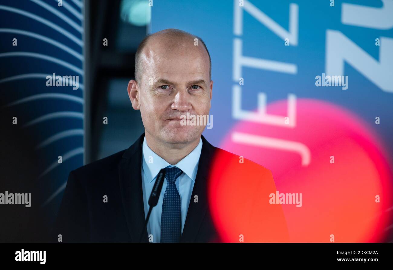 Ralph Von High Resolution Stock Photography And Images Alamy