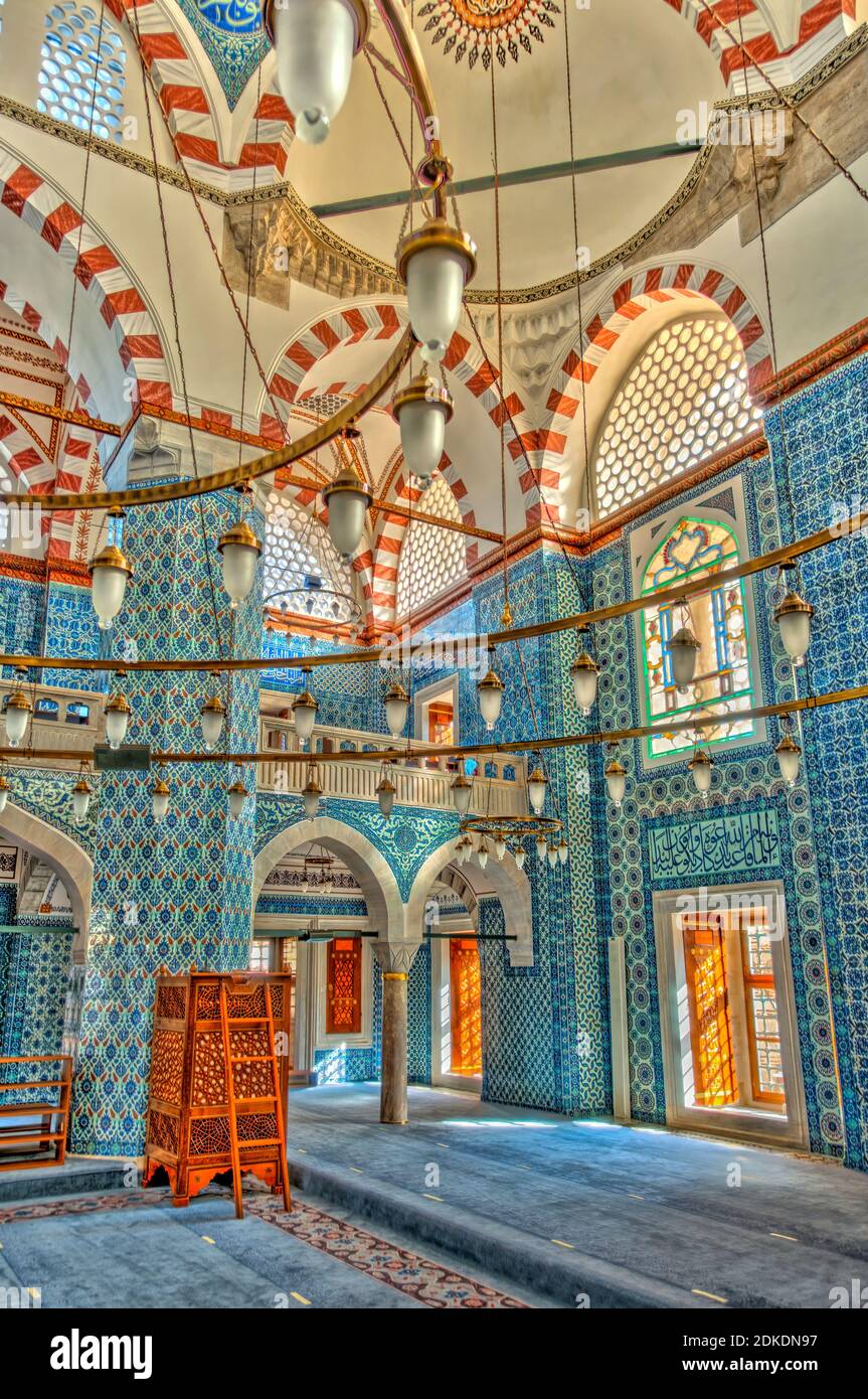 Yeni cami design hi-res stock photography and images - Alamy