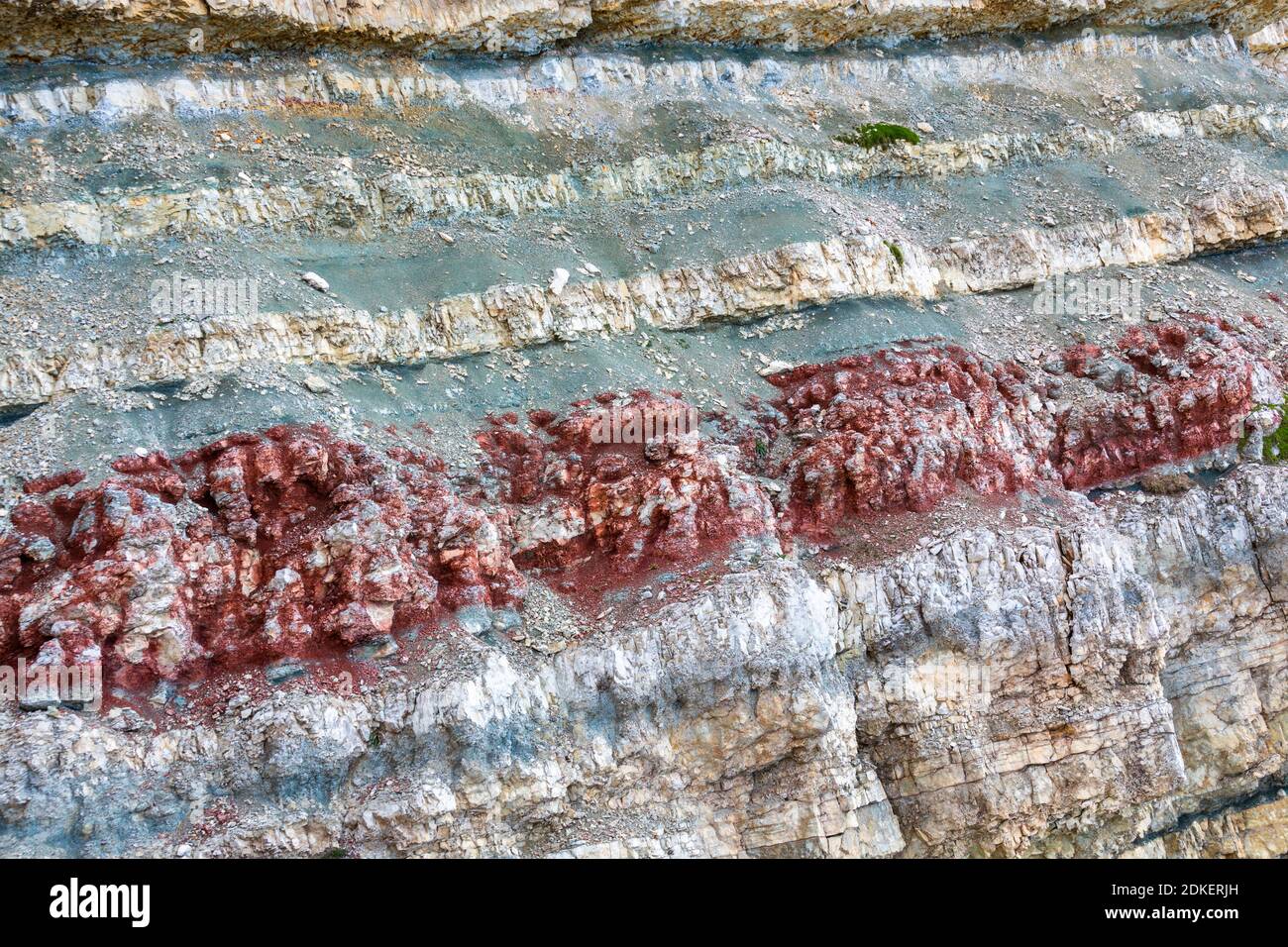 Close up detail on the rocks at the foots of Tofana di Rozes, Travenanzes formation, Dolomites, Cortina d'Ampezzo, Belluno, Veneto, Italy Stock Photo