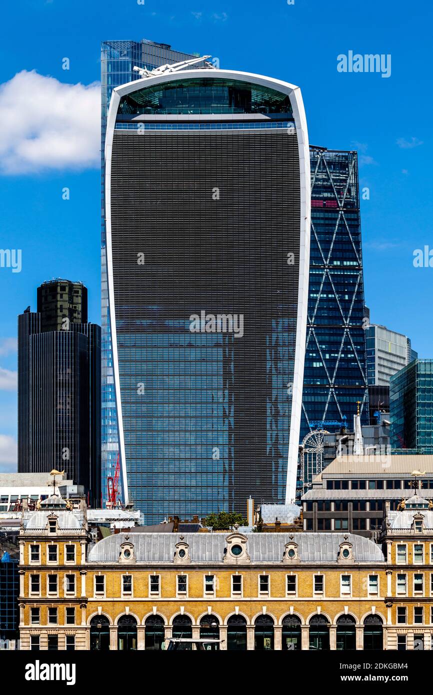 Old new building city of london hi-res stock photography and images - Alamy
