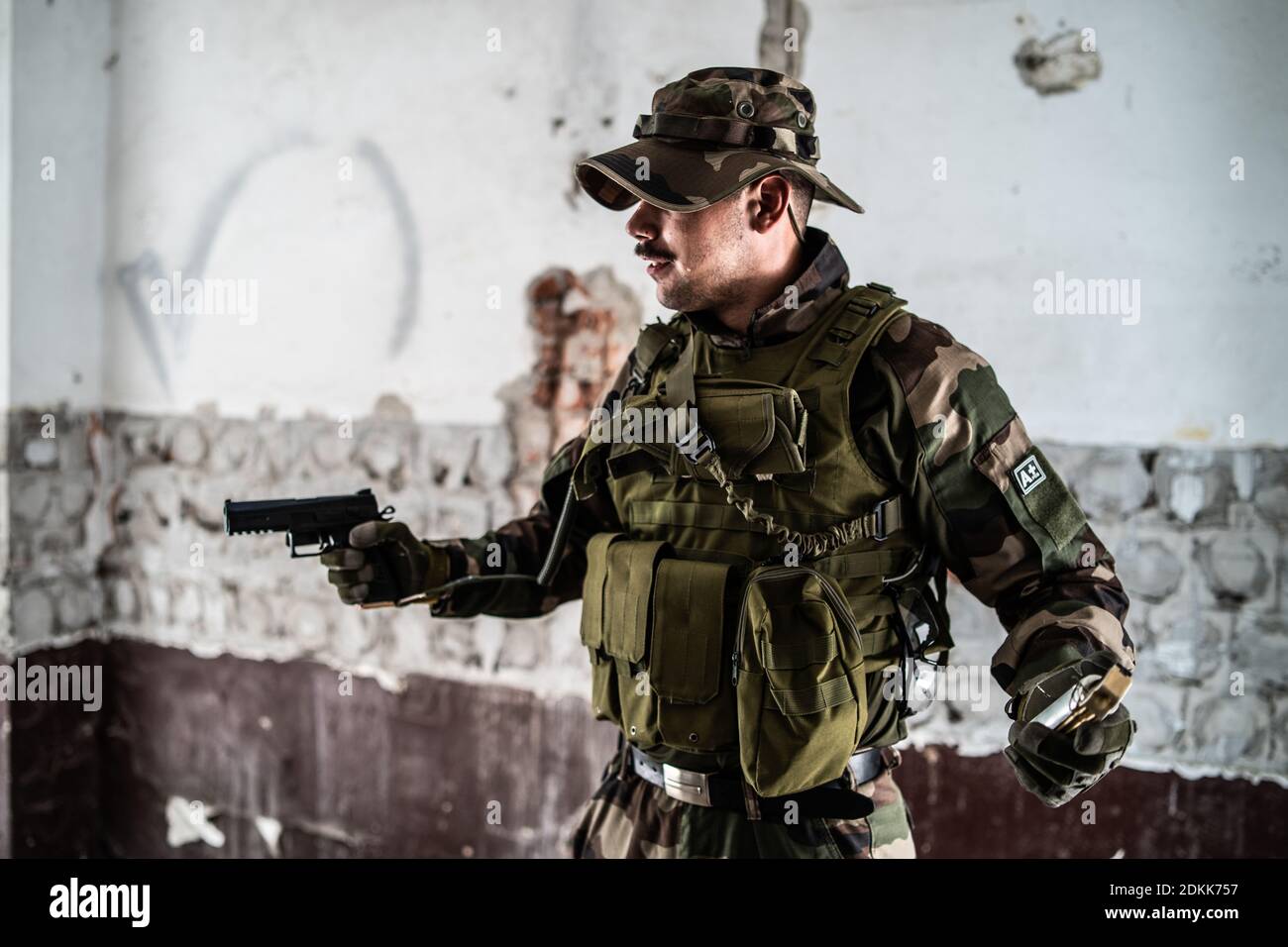 Soldier High Resolution Stock Photography and Images - Alamy