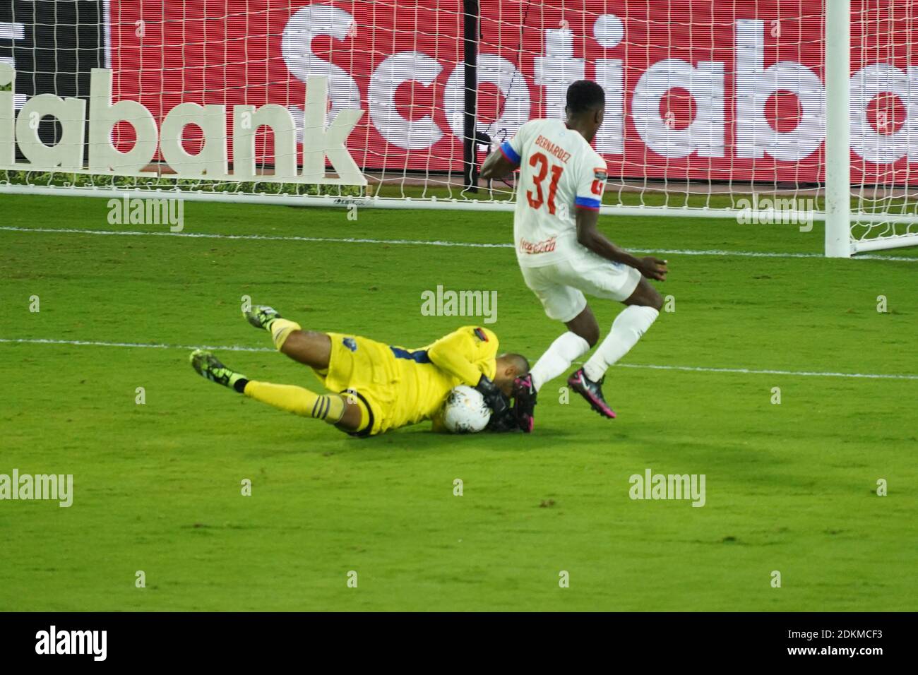 Orlando, Florida, USA, December 15, 2020, Montreal Goalkeeper Clement Diop  #23 make a save dudring the CONCACAF Quarter Final Match (Photo Credit:  Marty Jean-Louis) Credit: Marty Jean-Louis/Alamy Live News Stock Photo