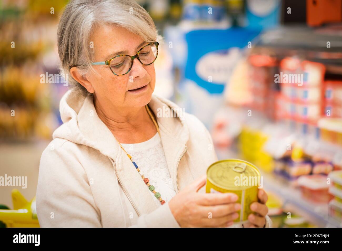 supermarket reading glasses