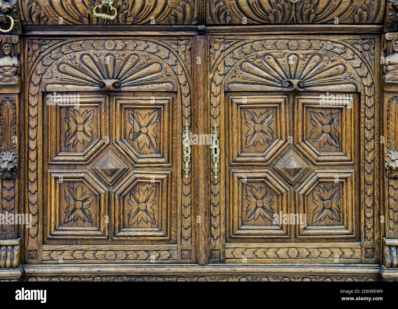 Premium Photo | Chinese carved wood block wallpaper with intricate floral  patterns tiled