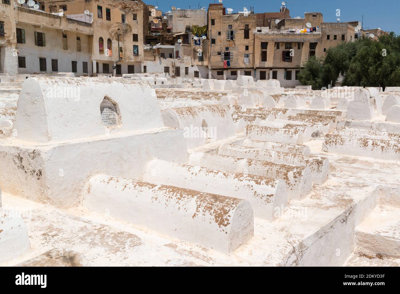 Whitewashed Tombs Whitewashed tombs hi-res stock photography and images - Alamy